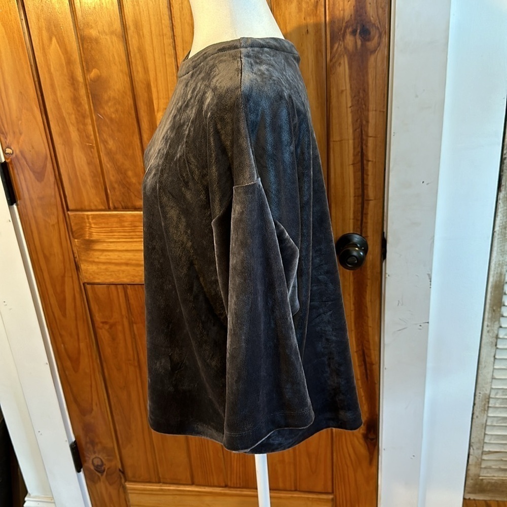 Pure Jill dark gray velour feel oversized  long sleeve top size S - Picture 3 of 9